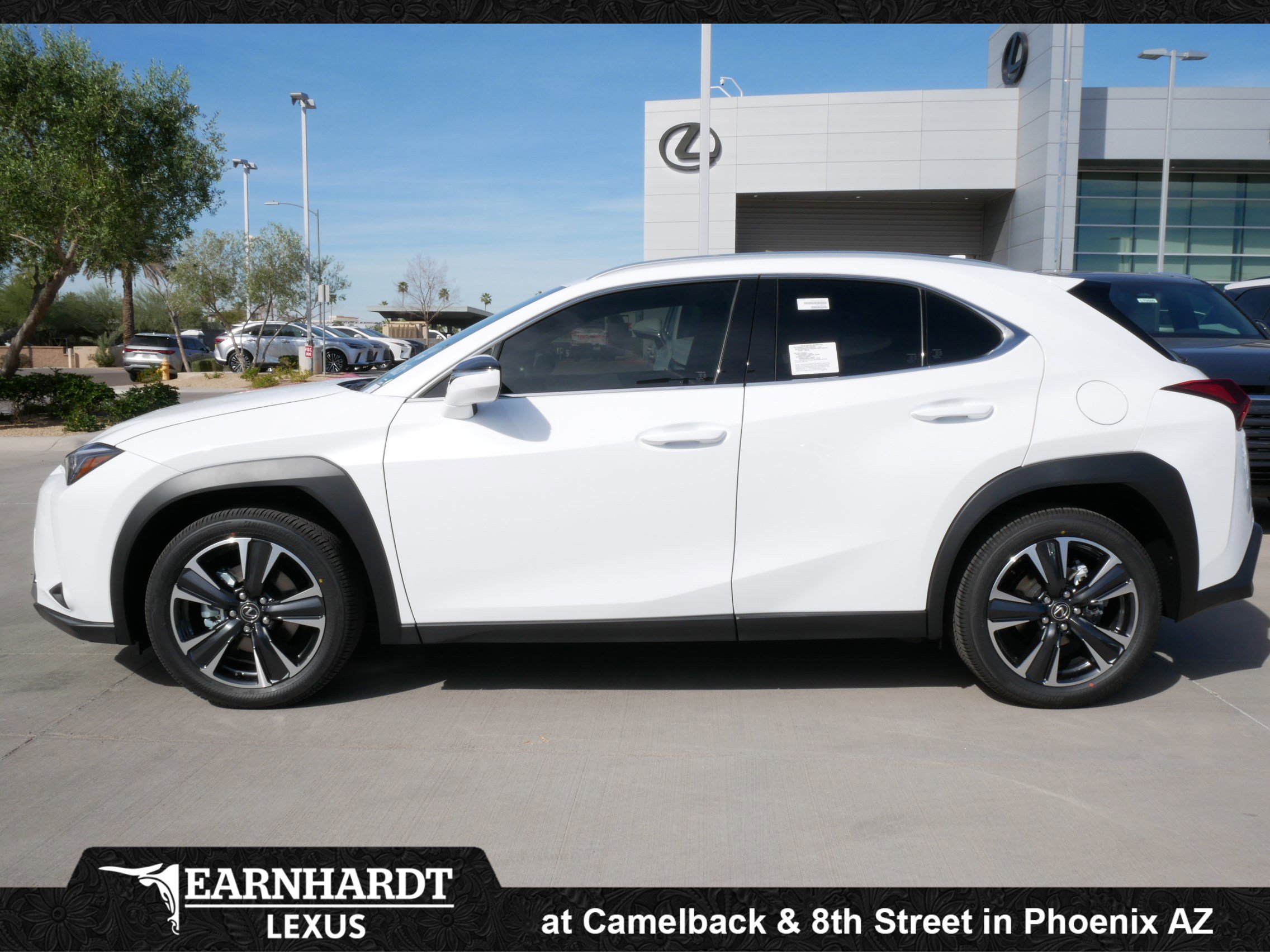 New 2026 Lexus UX 300h FWD image 3