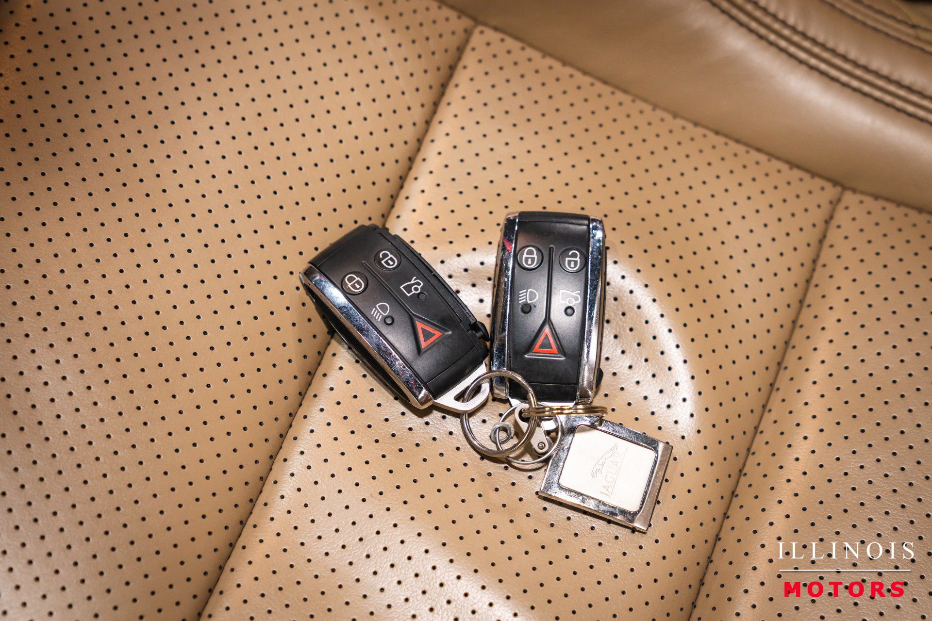 Used 2010 Jaguar XKR R RWD image 35