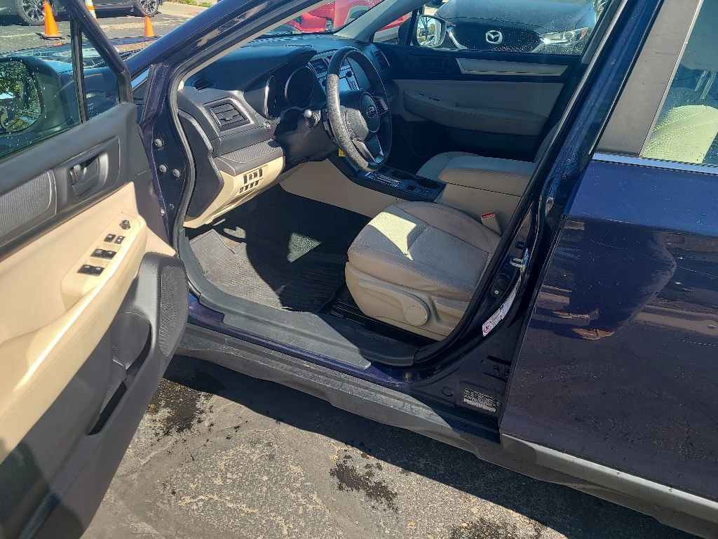 Used 2018 Subaru Outback 2.5i AWD/4WD image 14