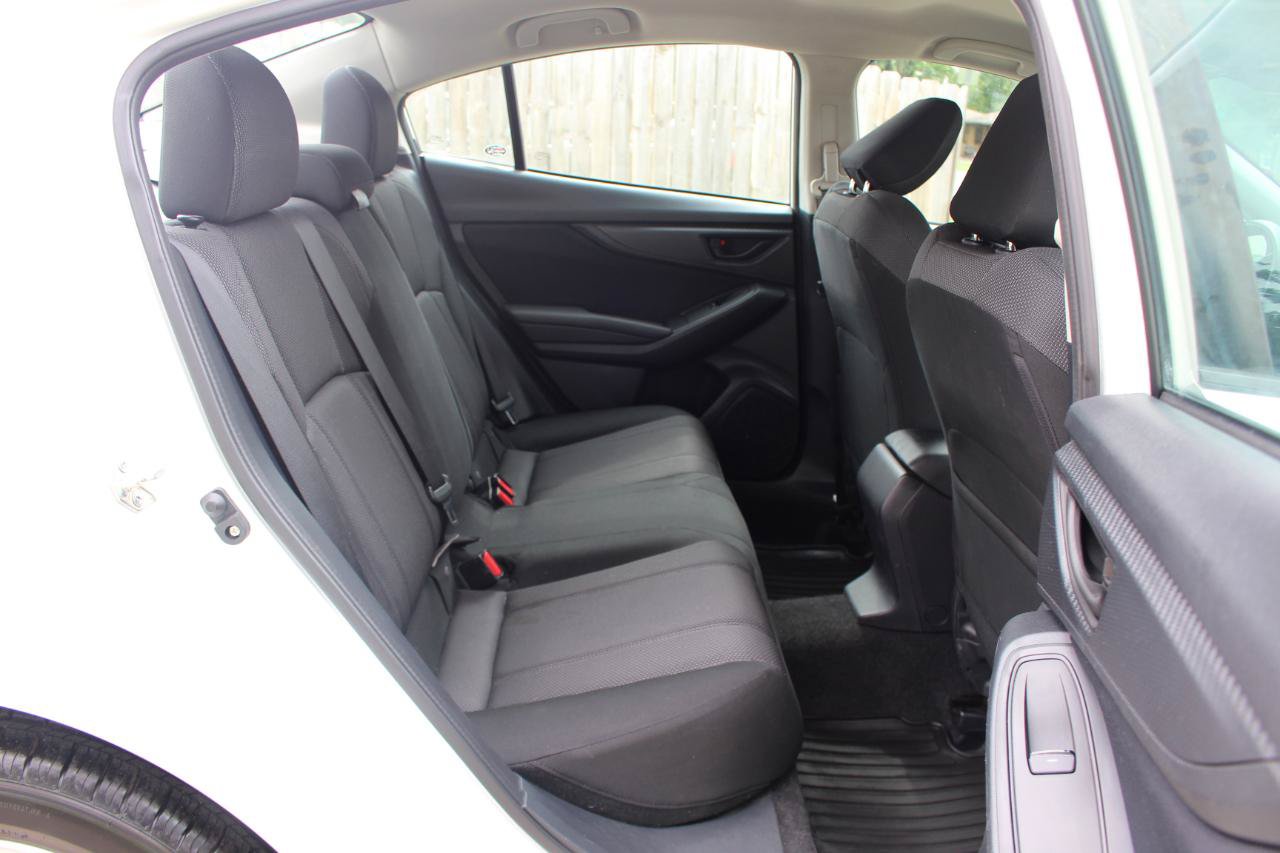 Used 2017 Subaru Impreza 2.0i Premium AWD/4WD image 32