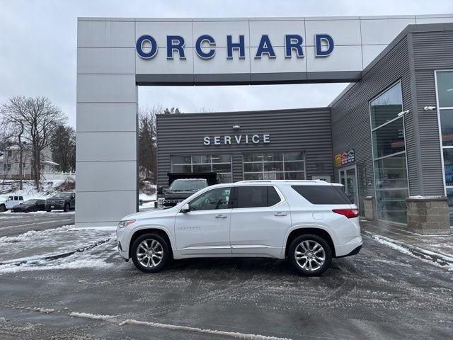Used 2018 Chevrolet Traverse High Country AWD/4WD image 2