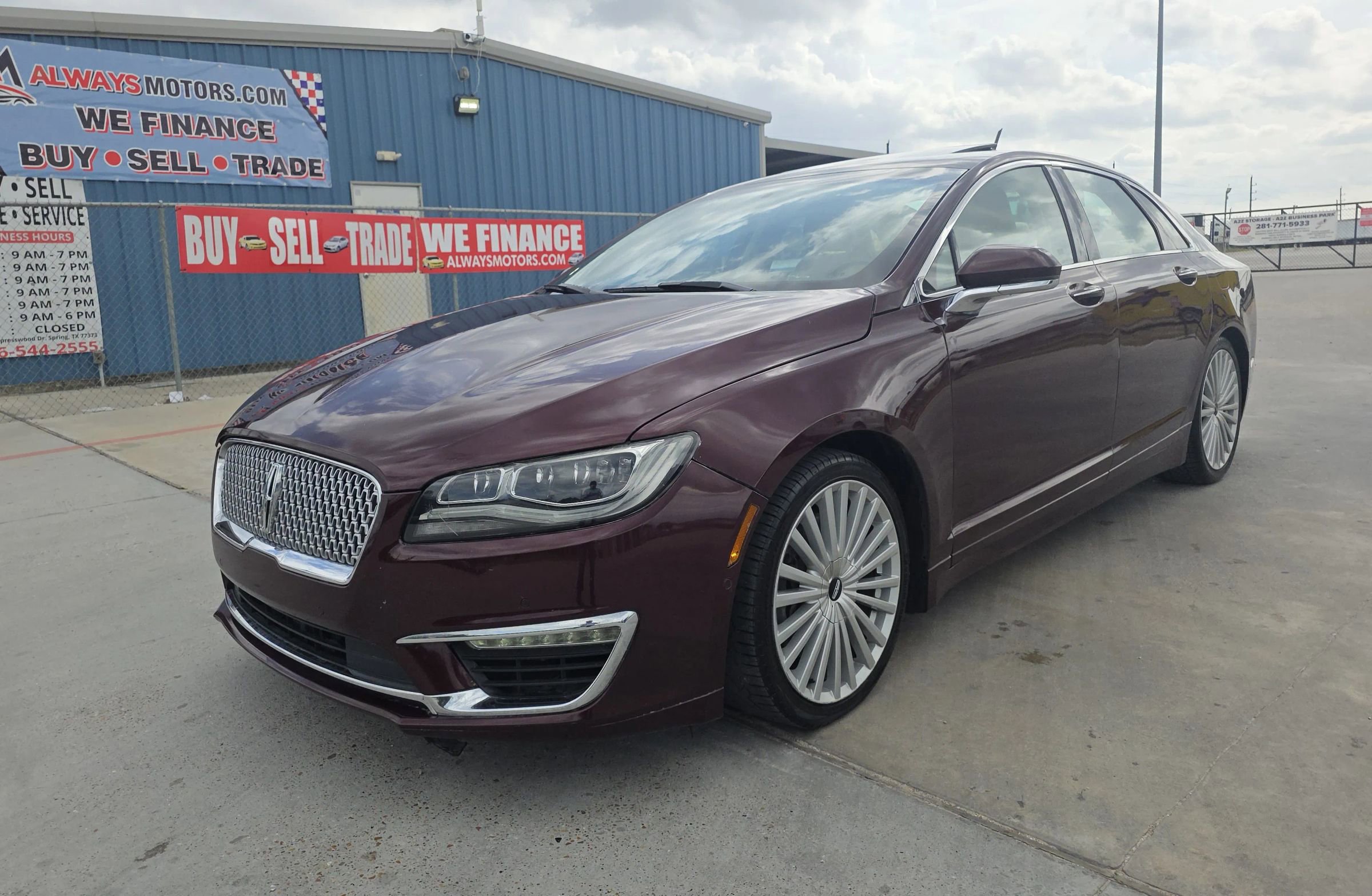 Used 2017 Lincoln MKZ Reserve image 3