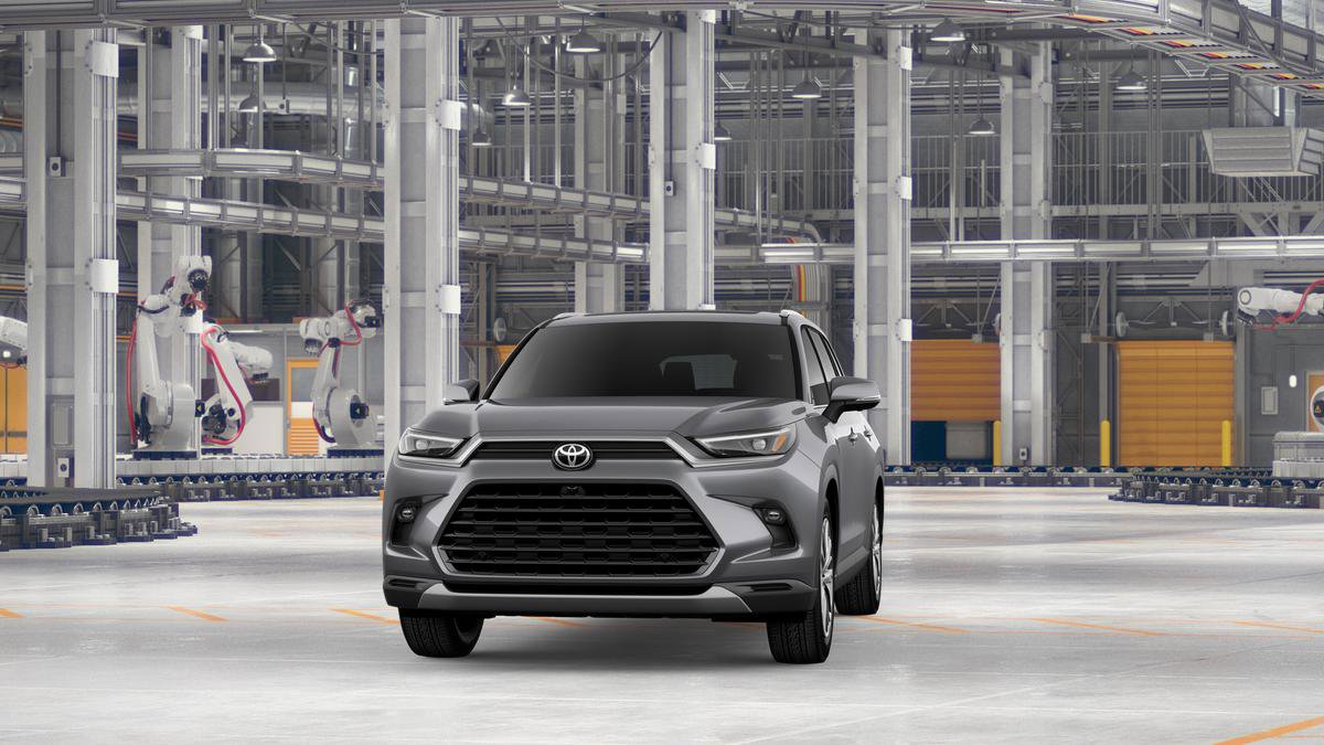 New 2026 Toyota Grand Highlander Platinum image 3