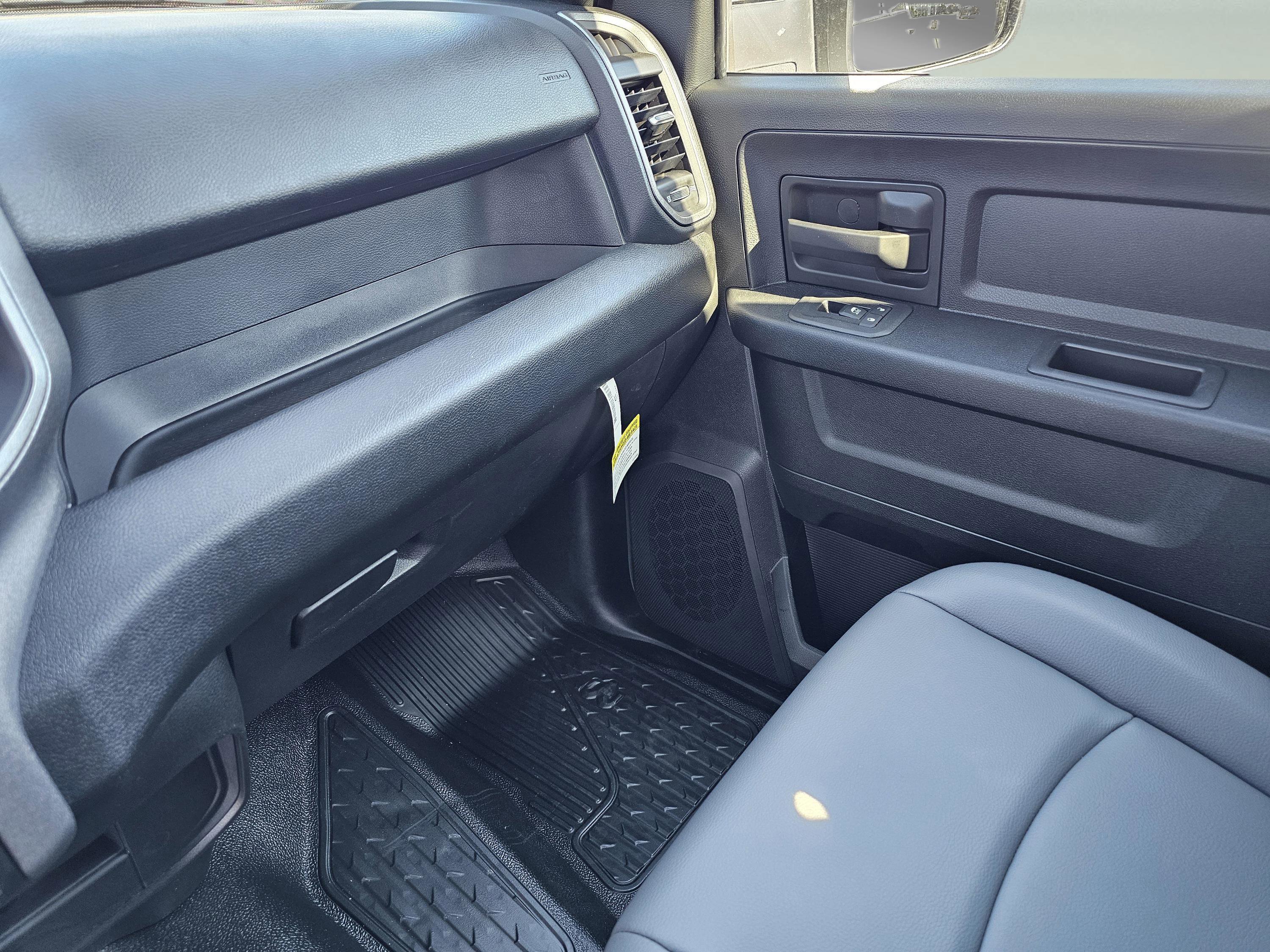New 2026 RAM 3500 Tradesman w/ Chrome Appearance Group image 27