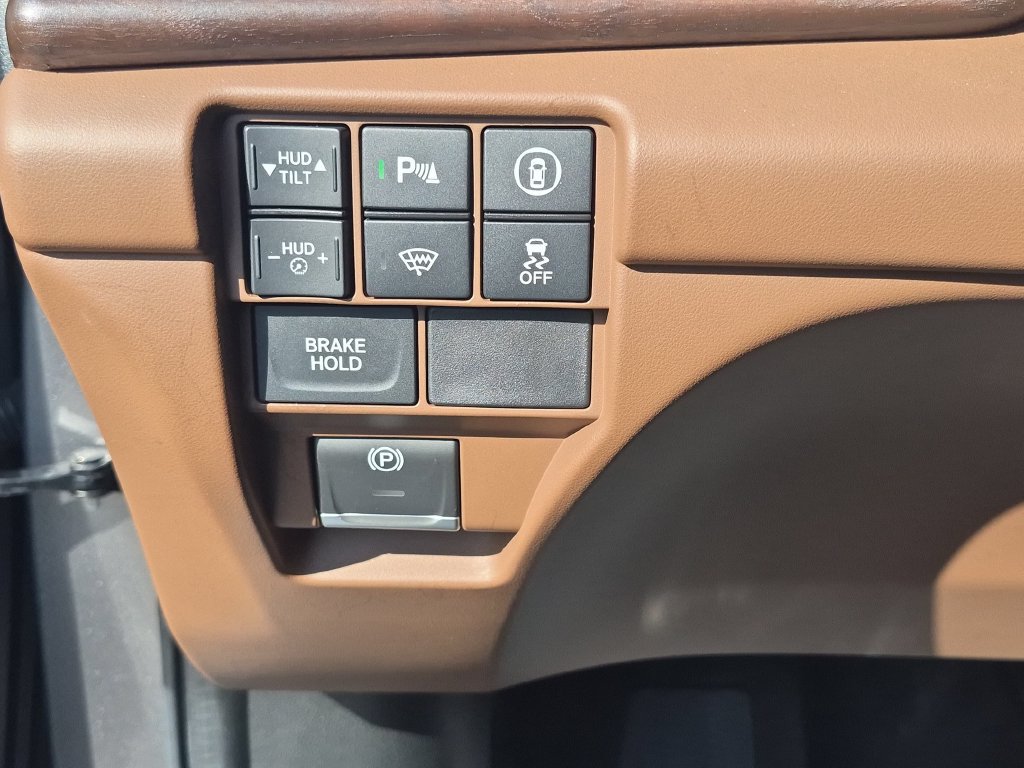 Certified 2024 Acura RDX w/ Advance Package AWD/4WD image 16