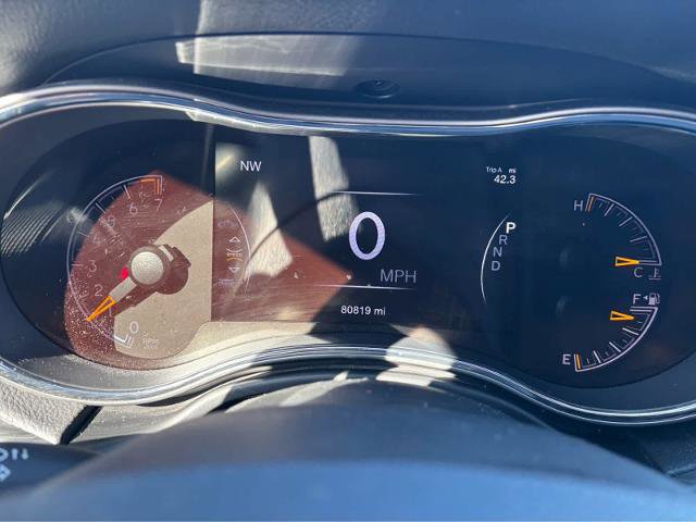 Used 2019 Jeep Grand Cherokee Altitude image 20