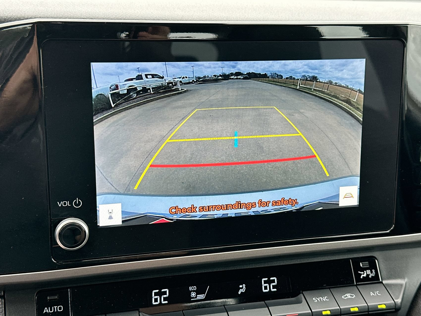 Used 2025 Toyota Camry LE FWD image 17