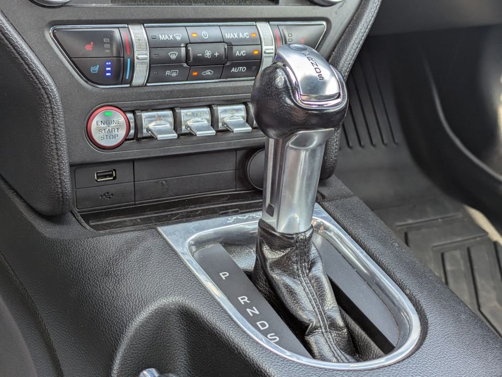 Used 2018 Ford Mustang Premium RWD image 17