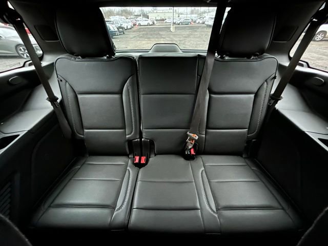 Used 2021 GMC Yukon Denali w/ Denali Premium Package image 17