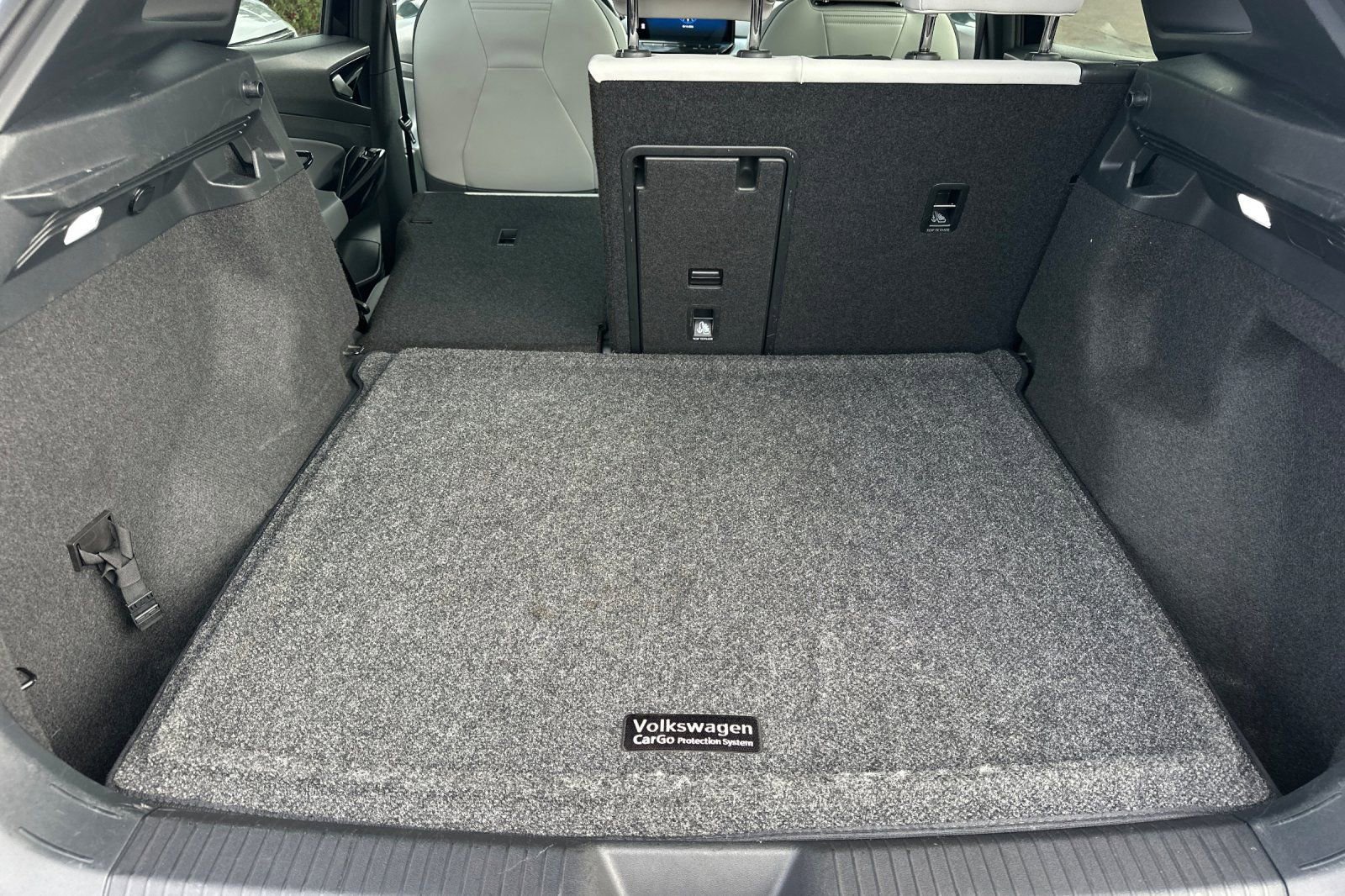 Used 2022 Volkswagen ID.4 Pro S RWD image 15