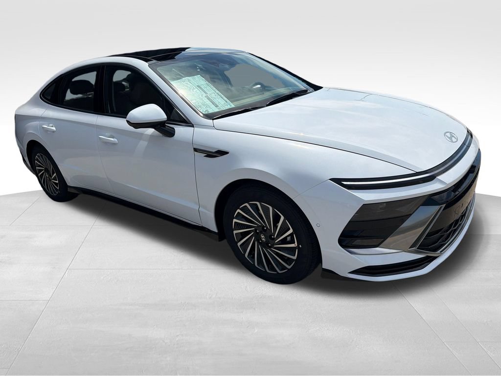 New 2026 Hyundai Sonata Limited FWD image 9