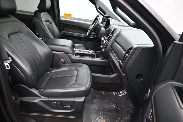 Used 2021 Ford Expedition Limited AWD/4WD image 12