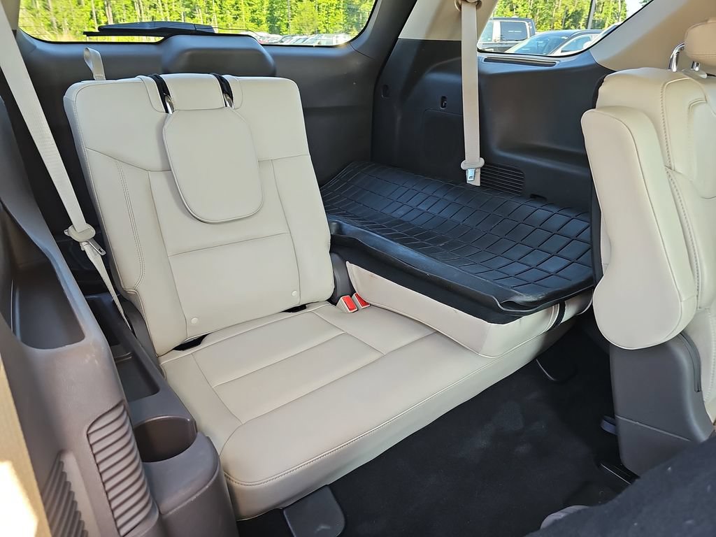 Used 2020 Ford Explorer Platinum AWD/4WD image 16