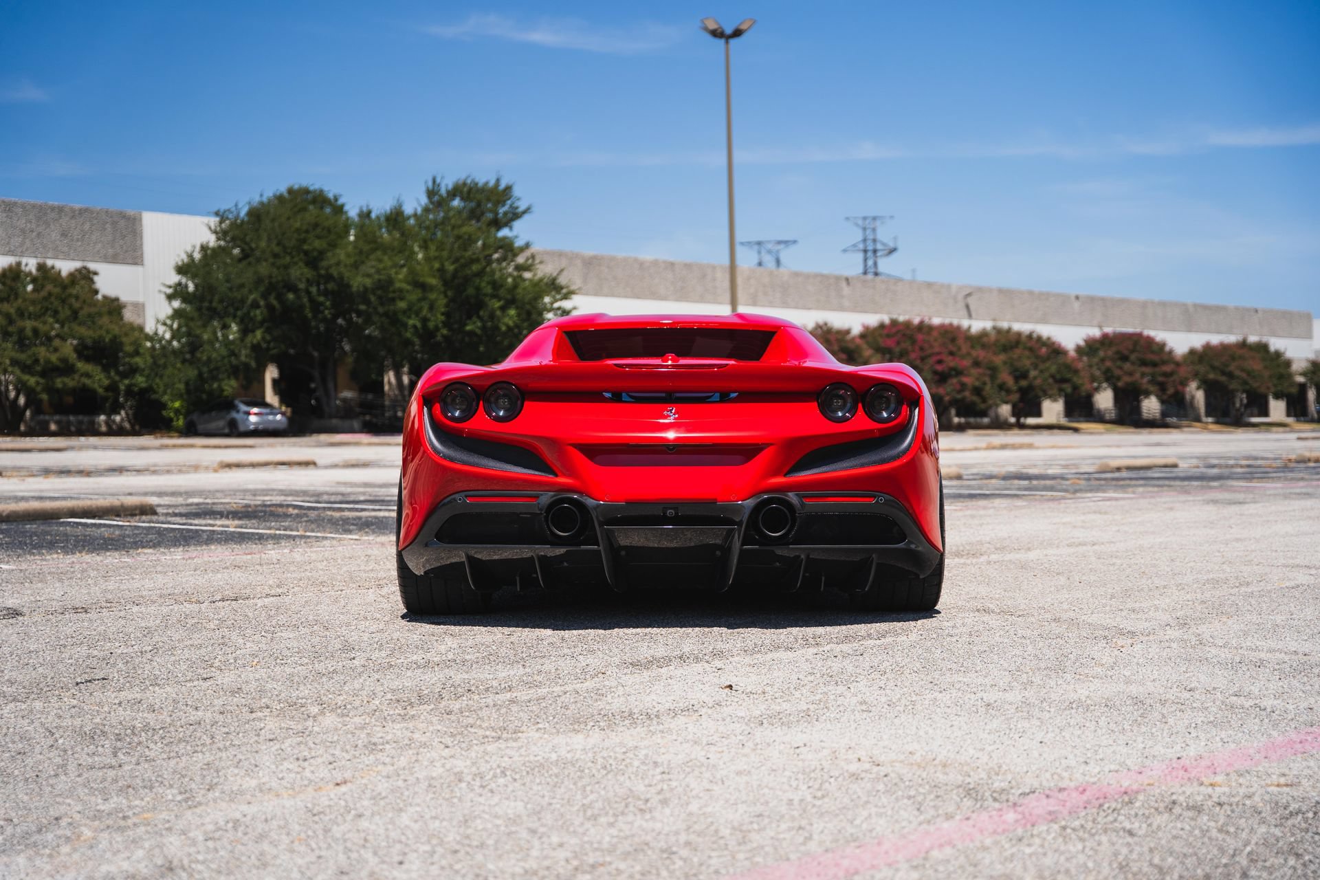 Used 2021 Ferrari F8 Tributo RWD image 27