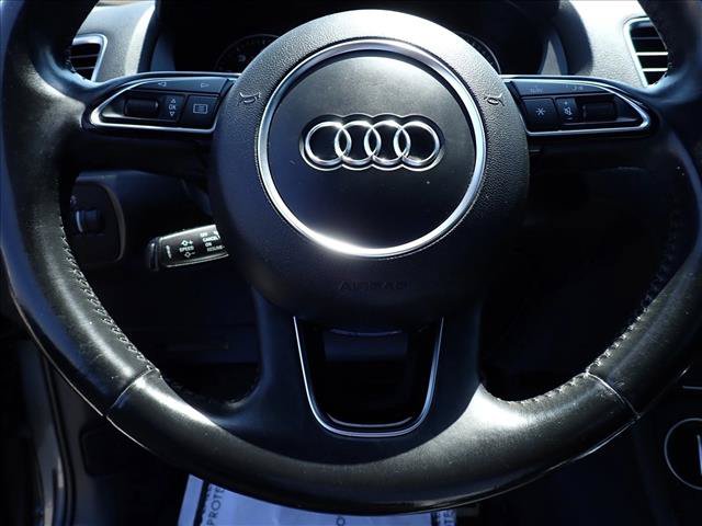 Used 2016 Audi Q3 2.0T Premium Plus w/ Technology Package FWD image 18