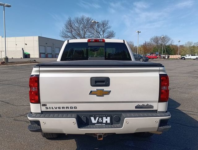 Used 2015 Chevrolet Silverado 1500 High Country w/ High Country Premium Package AWD/4WD image 27