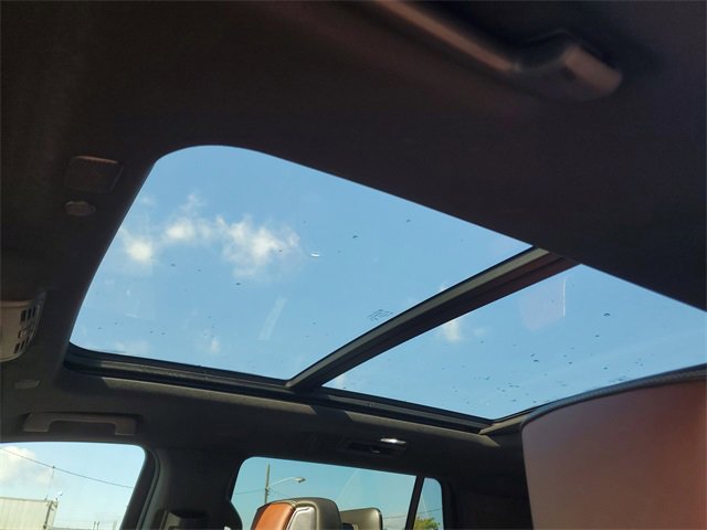 Used 2023 GMC Yukon Denali Ultimate image 25