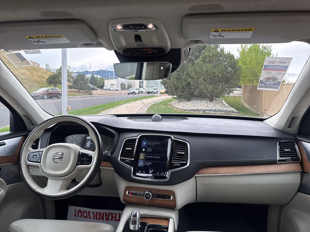 Used 2017 Volvo XC90 T8 Inscription w/ Luxury Package AWD/4WD image 29