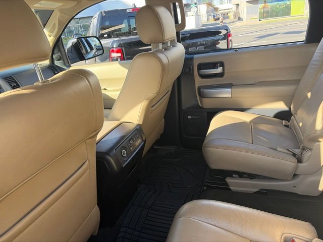 Used 2018 Toyota Sequoia Limited w/ Safety & Convenience Package RWD image 5