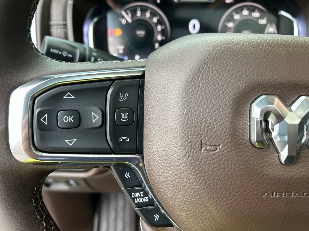 Used 2026 RAM 1500 Laramie AWD/4WD image 22