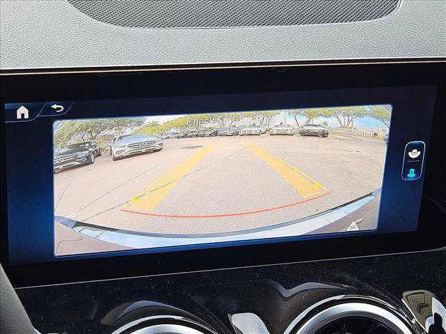 New 2026 Mercedes-Benz GLB 250 image 13
