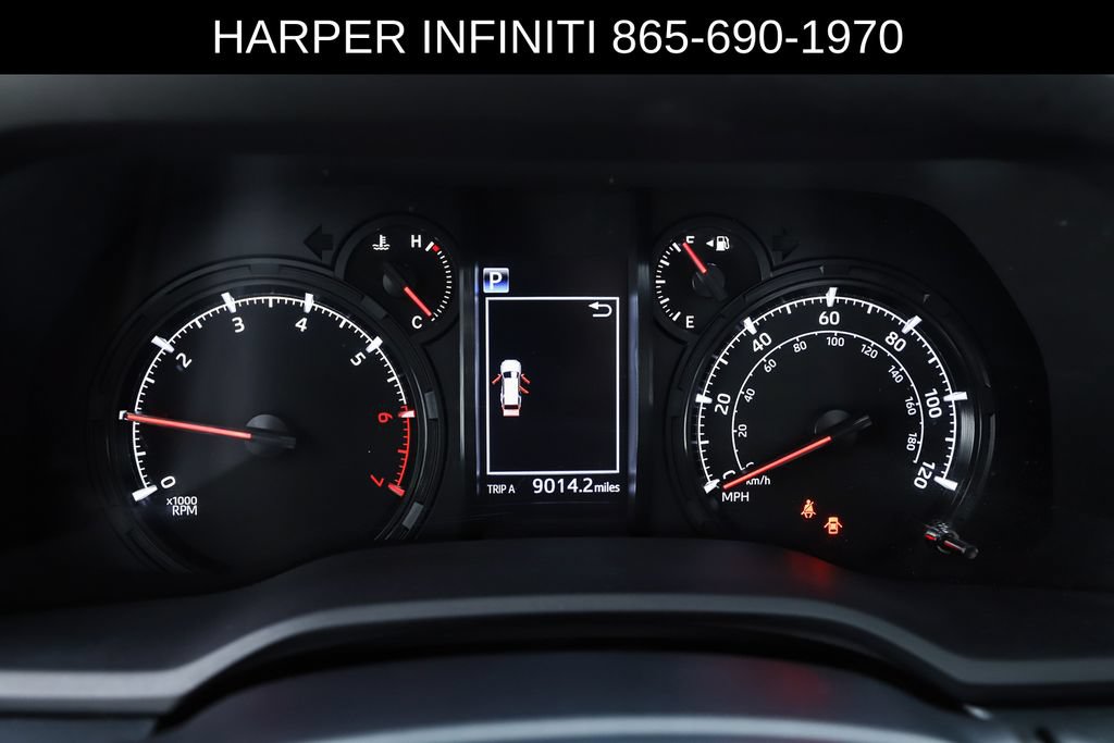 Used 2020 Toyota 4Runner SR5 Premium w/ Moonroof Package AWD/4WD image 28