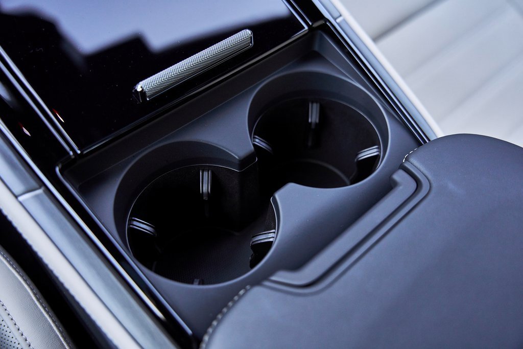 Used 2025 Porsche Panamera 4 w/ Premium Package image 72