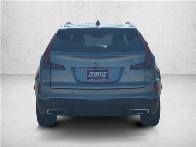 Used 2025 Cadillac XT4 Premium Luxury image 7