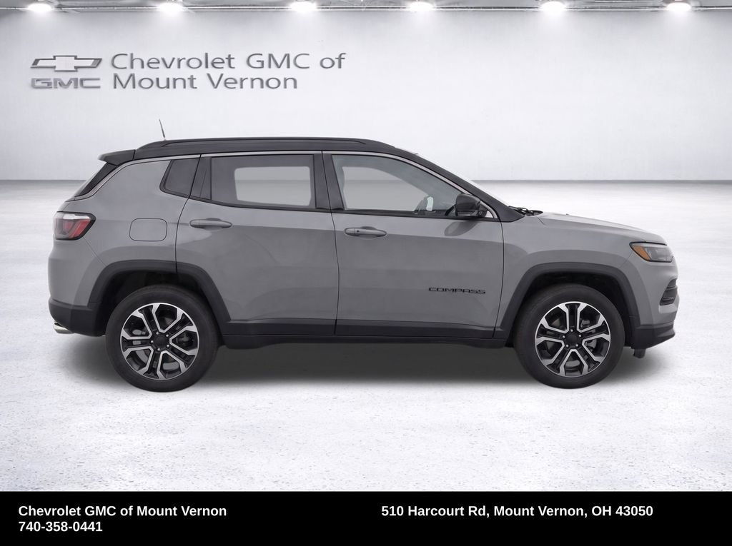 Used 2022 Jeep Compass Limited AWD/4WD image 9