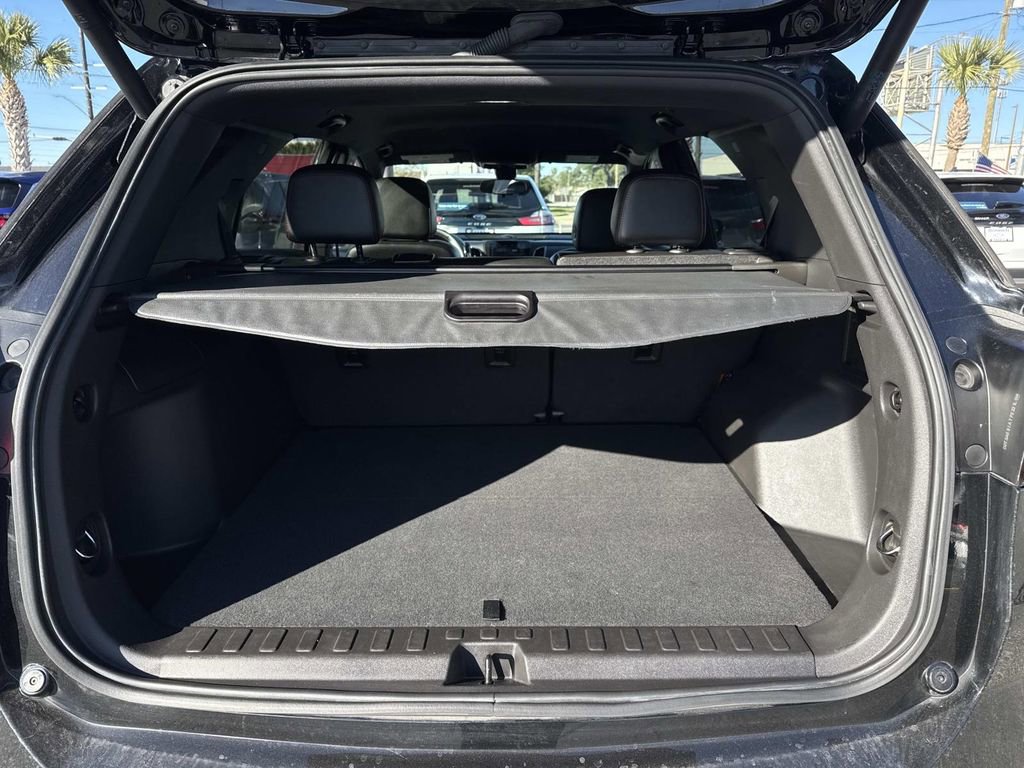 Certified 2024 Chevrolet Equinox RS w/ RS Leather Package image 7