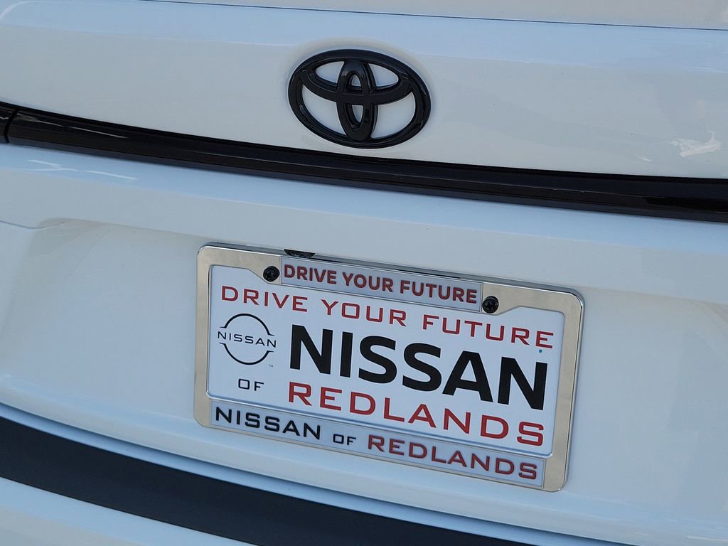 Used 2026 Toyota Corolla SE w/ SE Package image 27