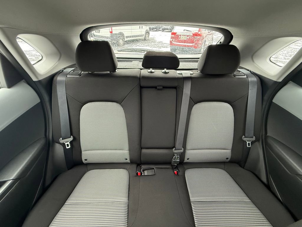 Used 2019 Hyundai Kona SE image 14