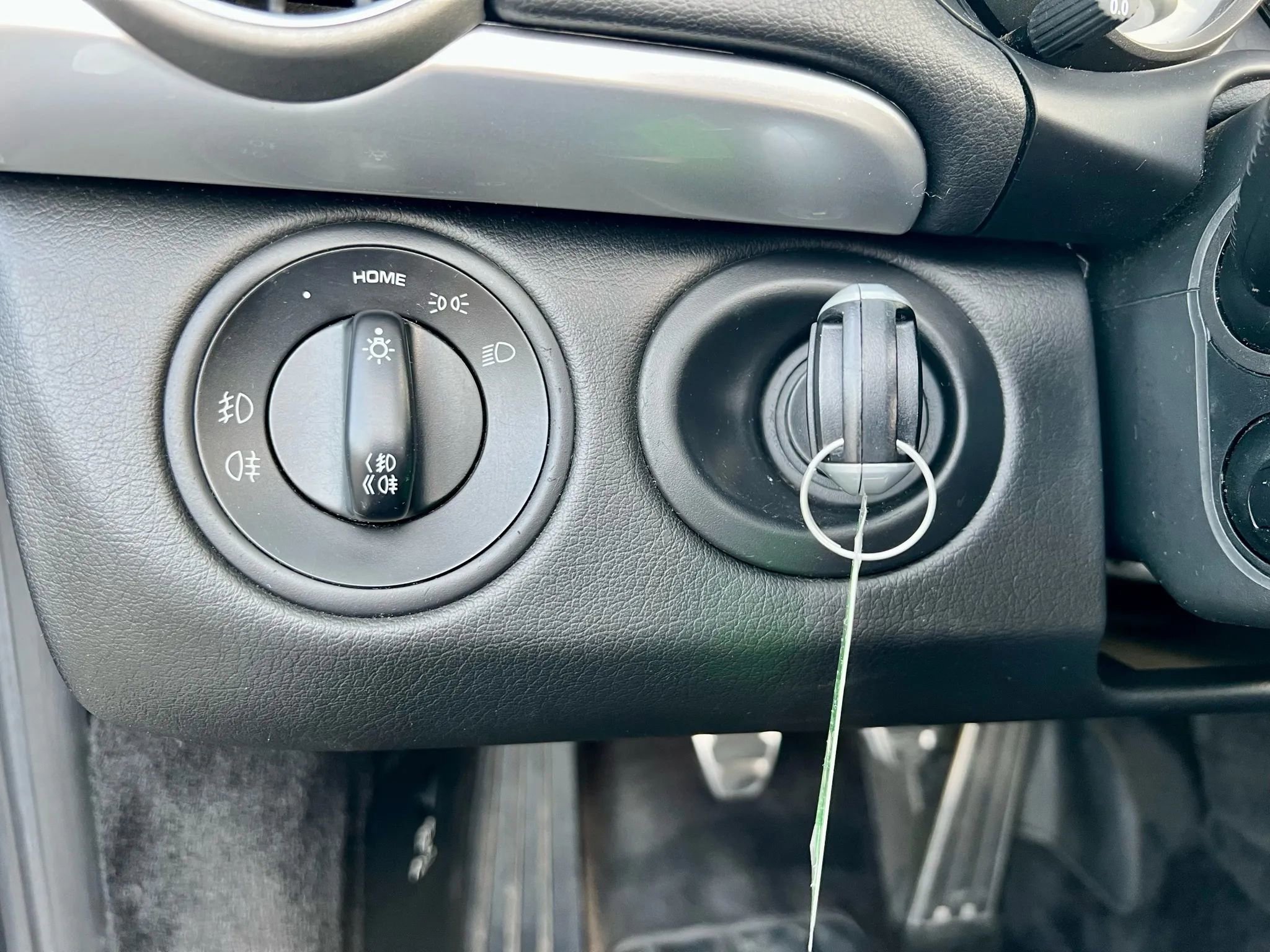 Used 2005 Porsche Boxster S image 37