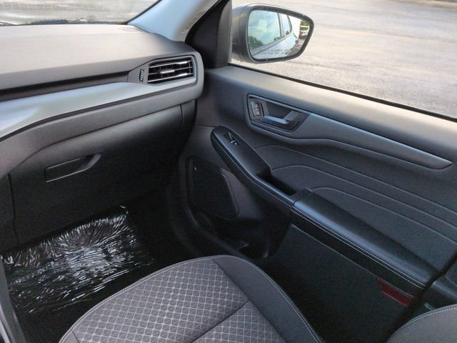 Used 2024 Ford Escape Active w/ Tech Pack #1 FWD image 16
