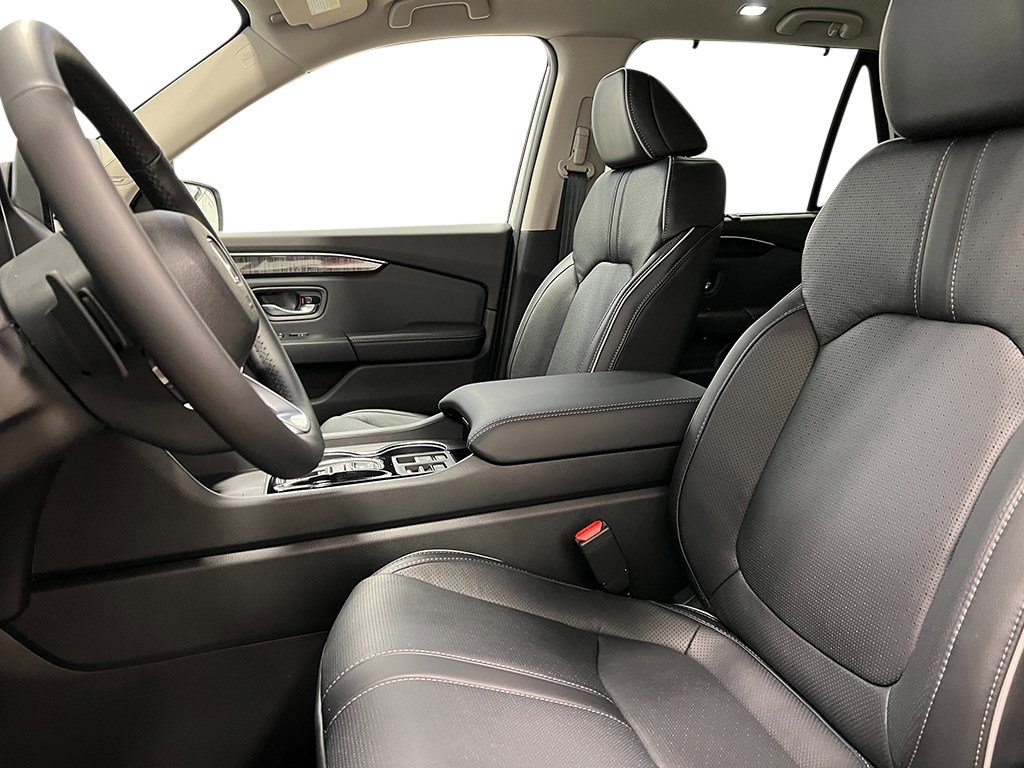 New 2025 Honda Pilot Elite image 14