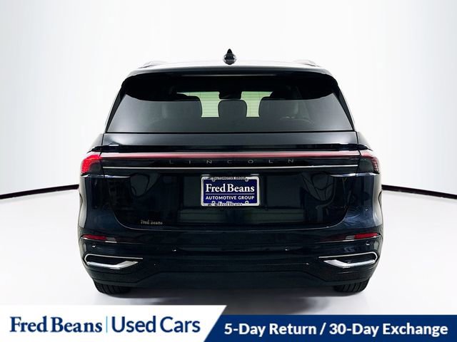 Used 2024 Lincoln Nautilus Reserve w/ Equipment Group 202A AWD/4WD image 8