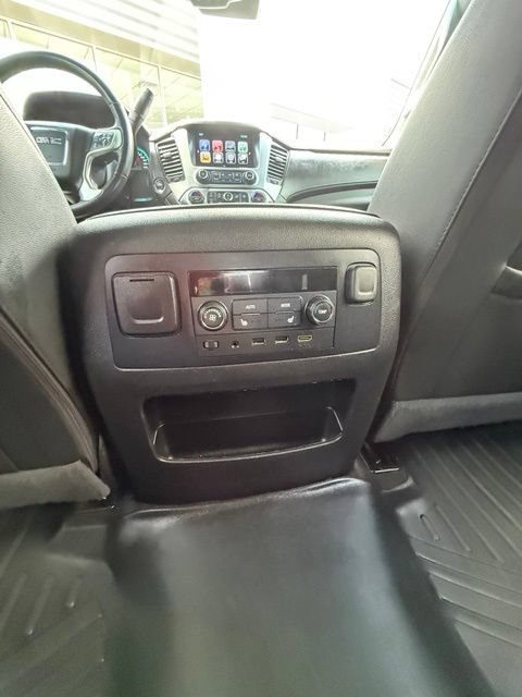 Used 2017 GMC Yukon SLT w/ Open Road Package RWD image 22