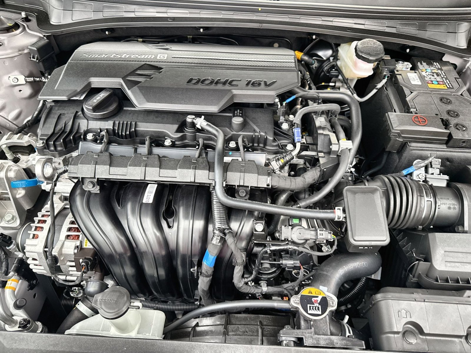 New 2026 Hyundai Elantra SE image 26