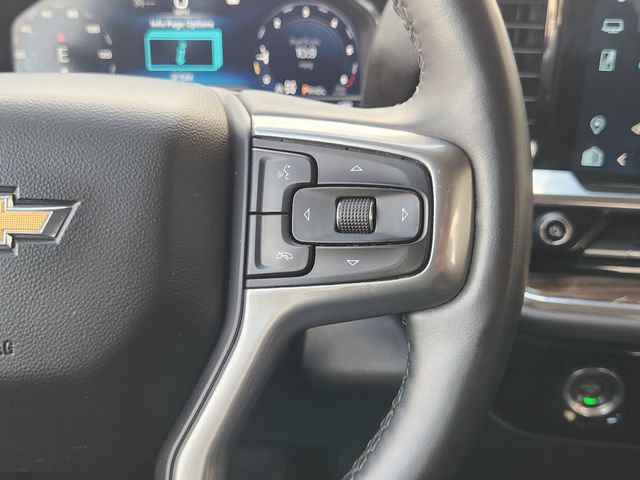 Used 2023 Chevrolet Silverado 1500 LT AWD/4WD image 29