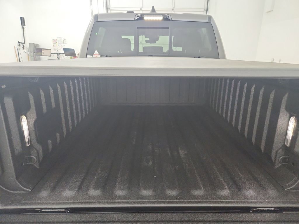 New 2026 RAM 1500 Tungsten w/ Trailer Tow Group AWD/4WD image 31