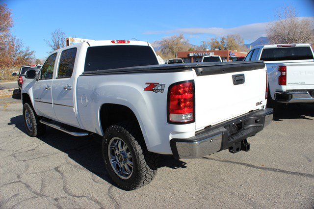 Used 2013 GMC Sierra 2500 Denali w/ Suspension Package, Off-Road image 12