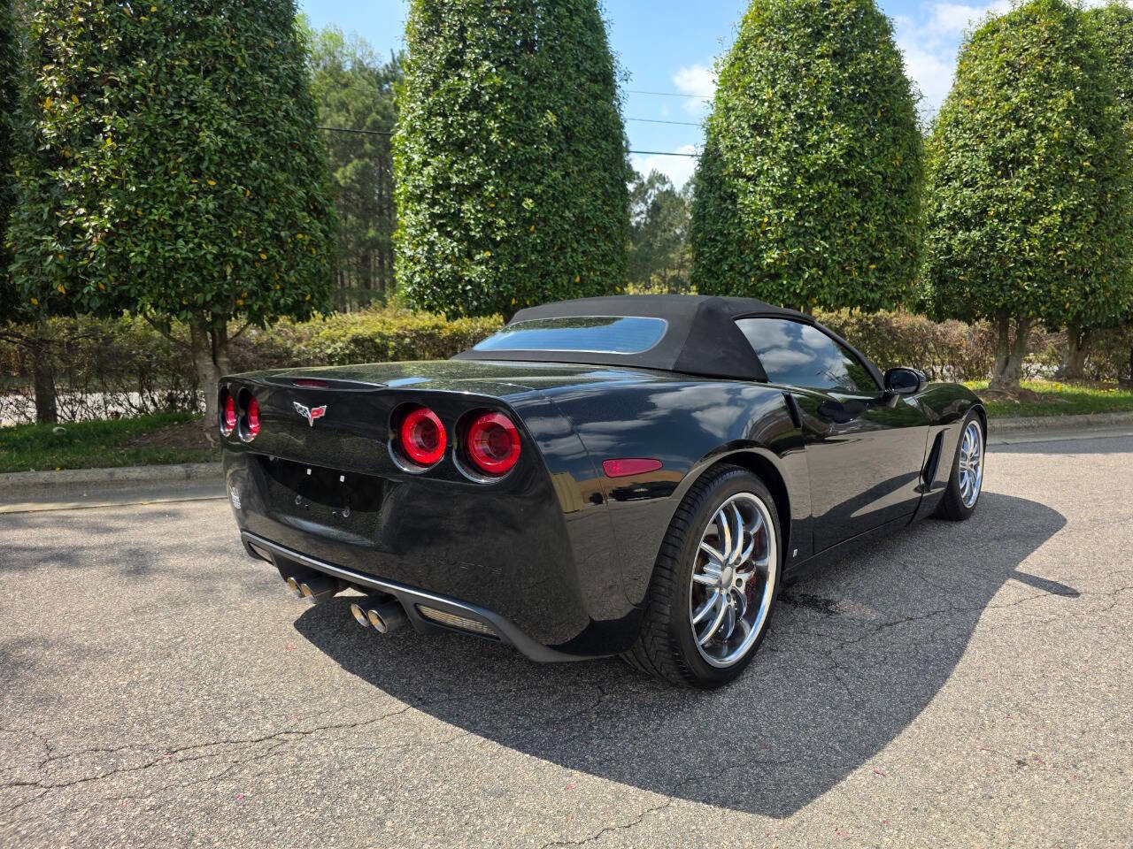 Used 2007 Chevrolet Corvette Convertible w/ Preferred Equipment Group image 7