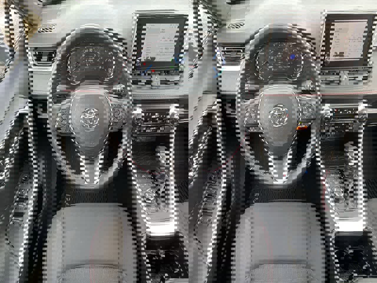 Used 2023 Toyota RAV4 SE image 11