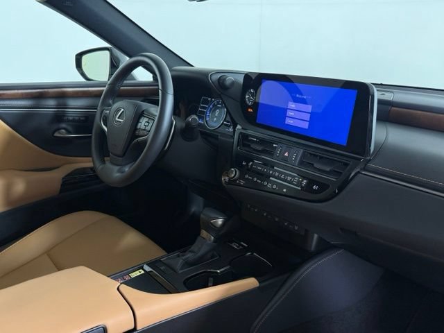 Used 2025 Lexus ES 350 w/ Premium Package FWD image 18