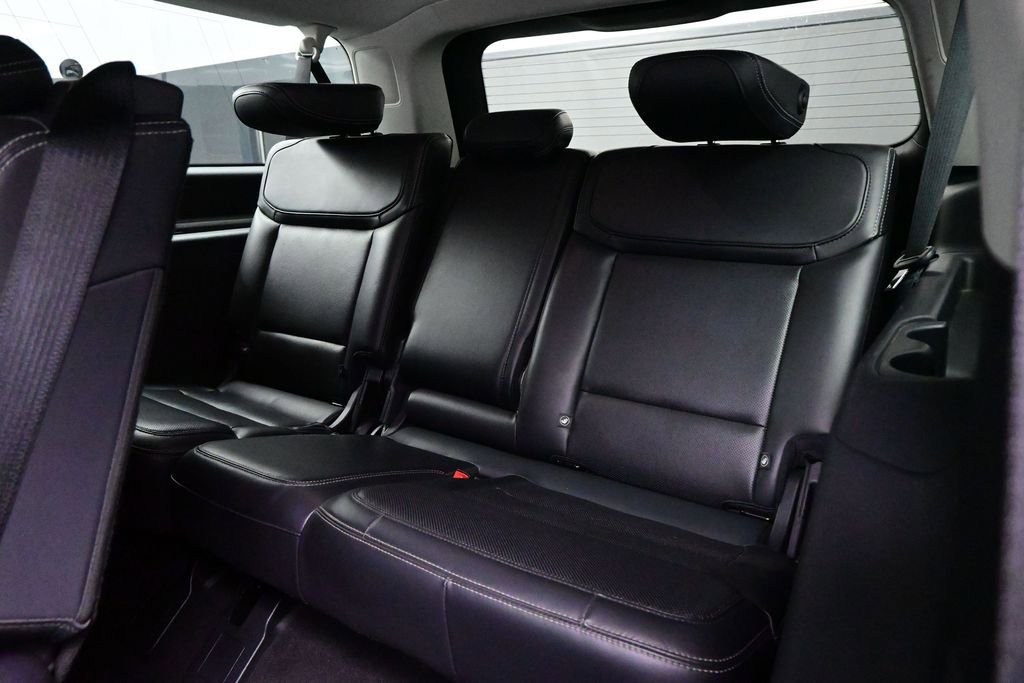 Used 2025 Ford Expedition Max Platinum AWD/4WD image 28