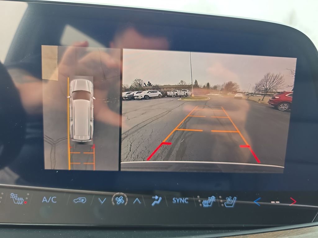 New 2026 Chevrolet Suburban High Country image 21