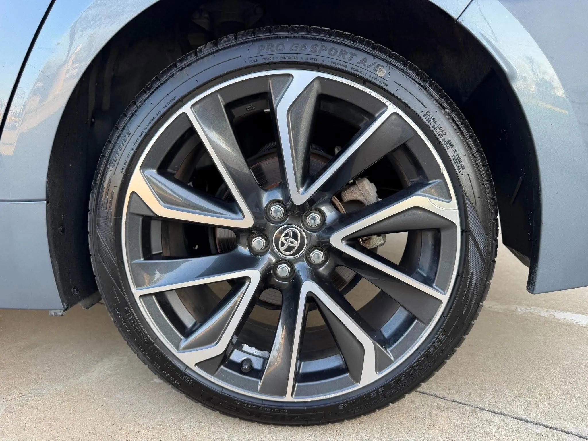 Used 2020 Toyota Corolla SE FWD image 26
