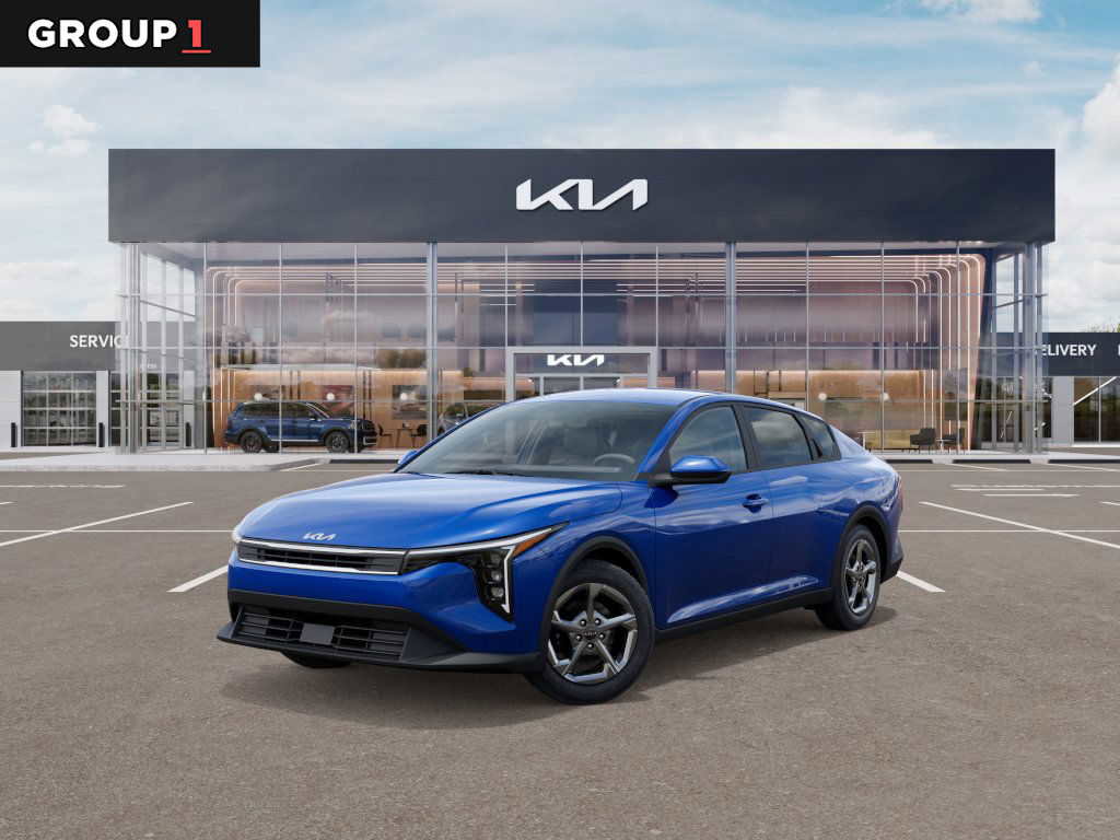New 2026 Kia K4 LXS image 1