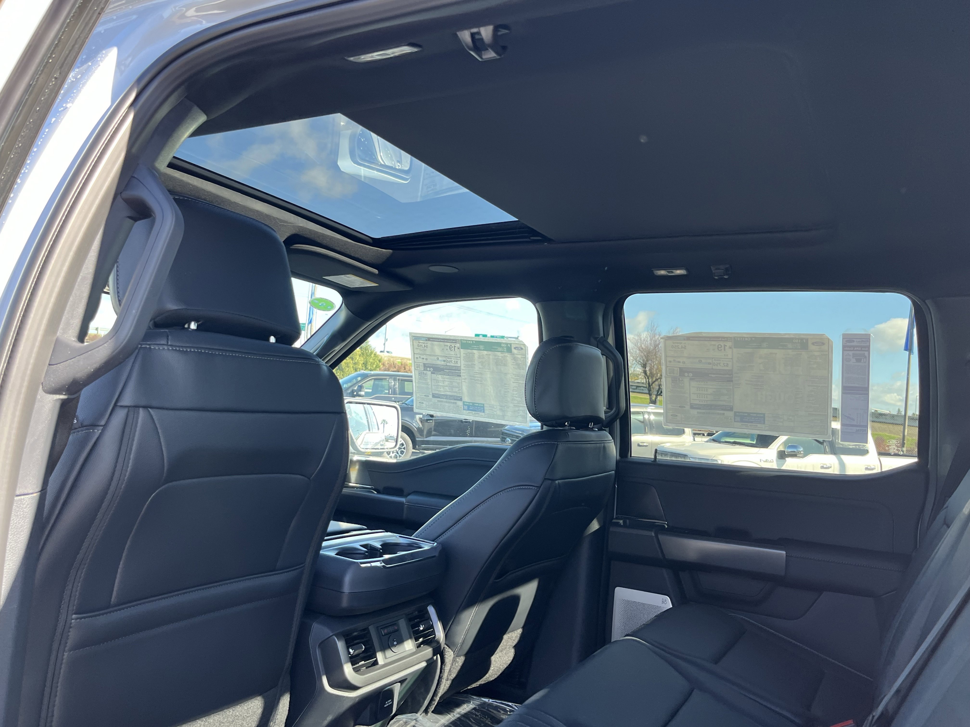 New 2025 Ford F150 Lariat w/ Equipment Group 502A High AWD/4WD image 11