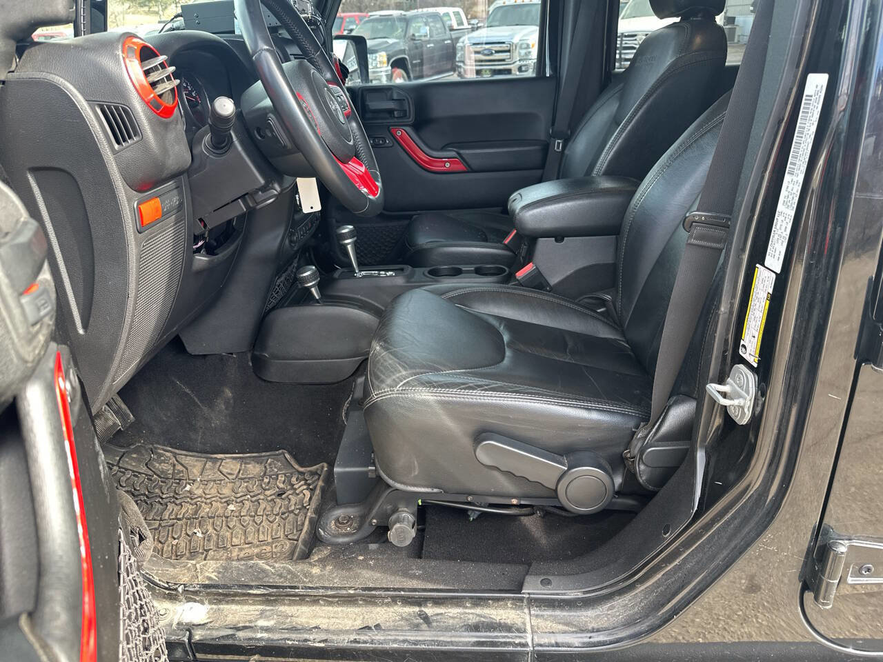 Used 2013 Jeep Wrangler Unlimited Rubicon image 19